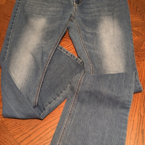 Red Label Boot Cut Jeans - Picture 3 of 5